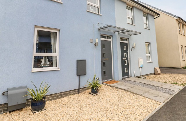 Tŷ Glas, OGMORE-BY-SEA