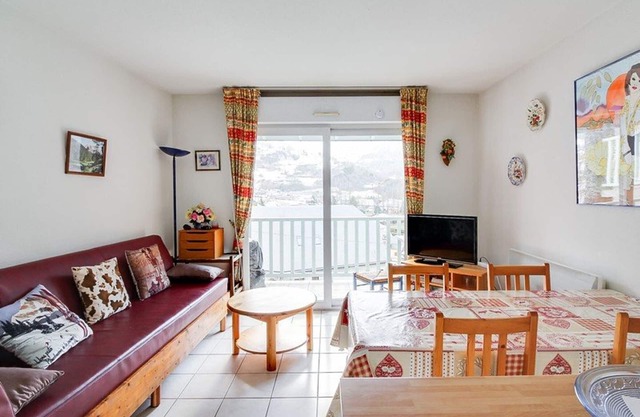 T3 Duplex 43m², 2 chambres, balcon, animaux admis, calme, proches commodités, 3 stations ski