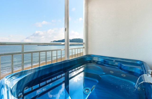 Taean Maumsokui Jip Pension