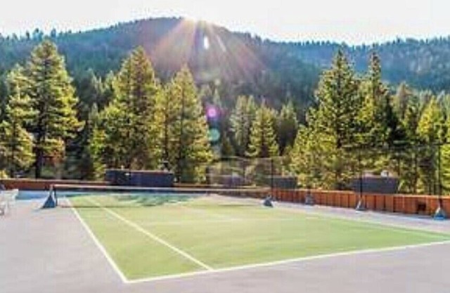 Tahoe Seasons Resort