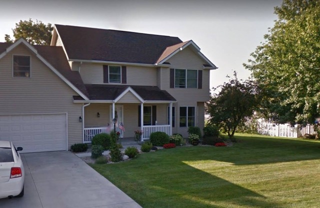 Près de Notre Dame, maison spacieuse et une retraite parfaite! Accès facile à Toll Rd.