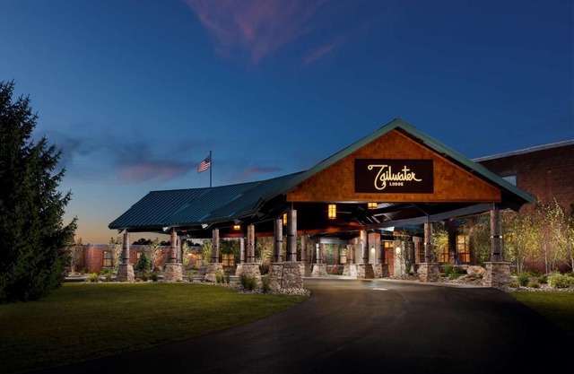 Tailwater Lodge Altmar, Tapestry Collection By Hilton