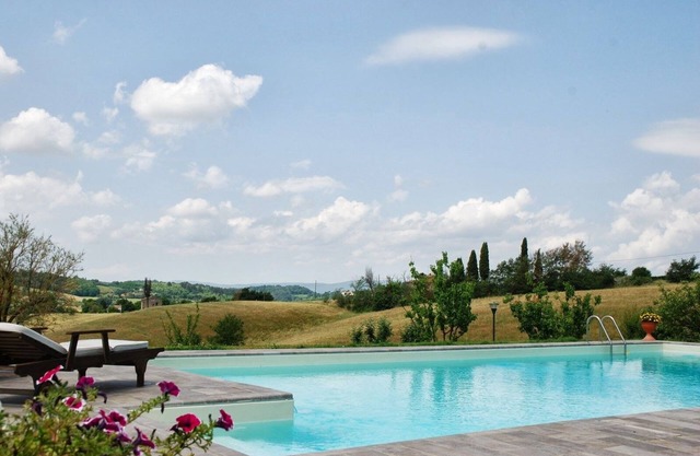 Talciona 8 Dans Poggibonsi, Toscane