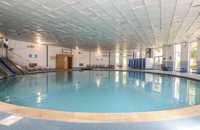 TAMAR 4, animaux de compagnie, avec piscine à Callington, Ref 999590