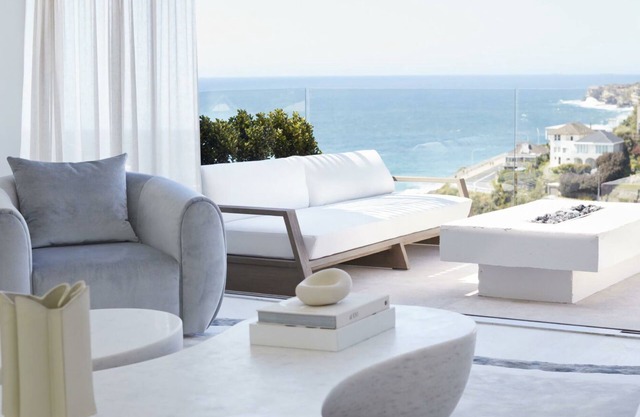 Tamarama House has 5 bespoke bedrooms and is home to enchanting views.