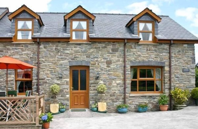 Tangaer Cottage, LAMPETER
