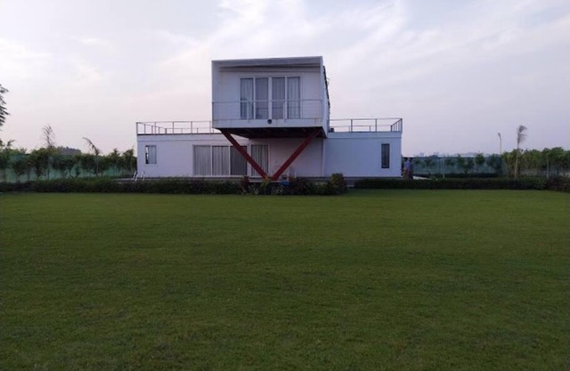 Tara's Riverside Farm