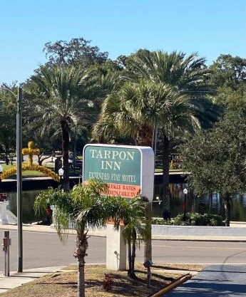 Tarpon Inn