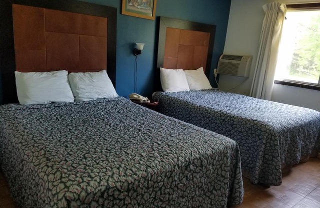 Tarragon Motel