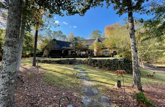 Goût du lac Martin, maison familiale de luxe au bord du lac, à 48 km d'Auburn