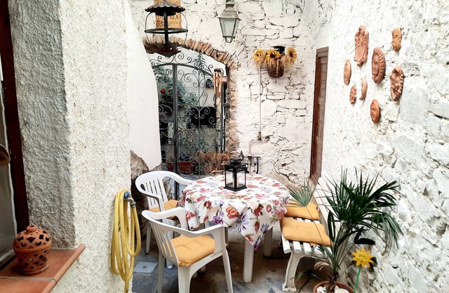 Séjour romantique dans un ancien village en bord de mer! Wi-Fi