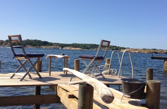 Maison de bon goût avec un terrain naturel en bord de mer