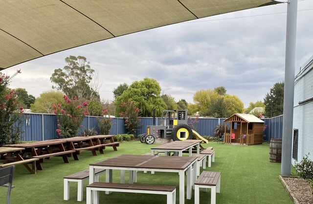 Tattersall's Hotel Blayney