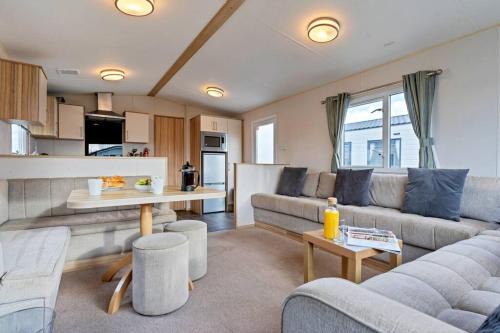 Tattershall Lakes: Sally's Superior Stay