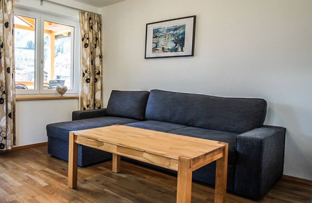 Tauern Relax Lodges - Garden, Mountain view & sauna