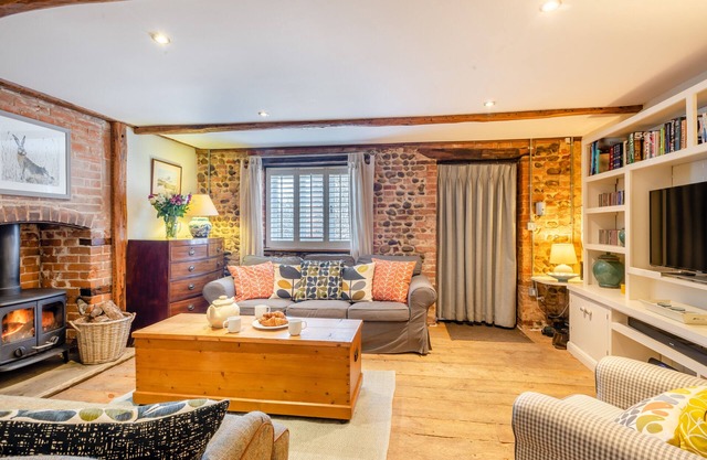 Tawny Cottage - Deux Chambres Maison, Couchages 4