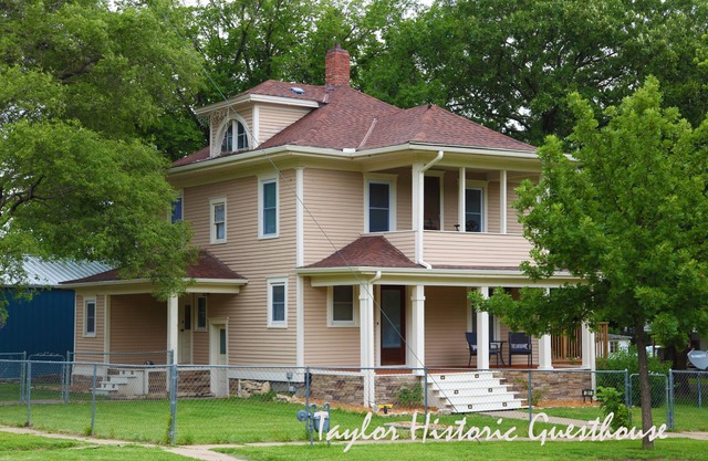 Taylor Historic Guesthouse - Cottonwood Falls: évadez-vous dans une histoire!