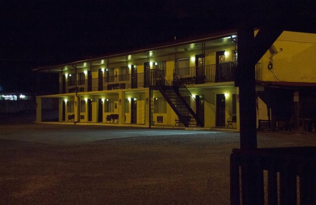 Tazewell Motor Lodge