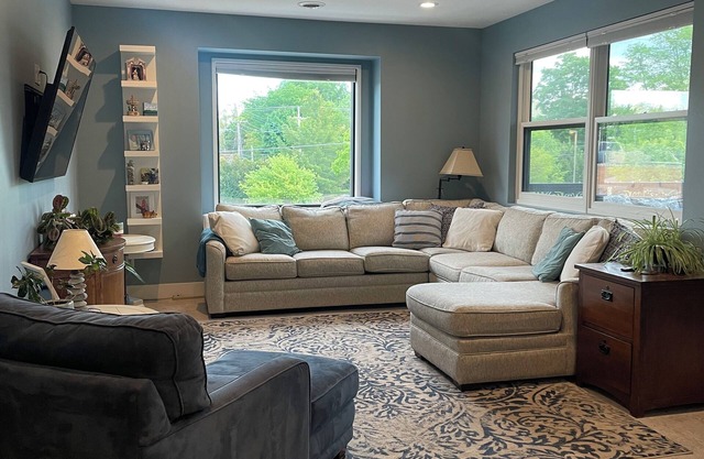 TC West Side Condo, Central Location, Spacious, Dog Friendly!