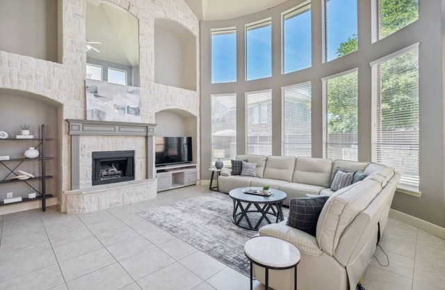 TCH - 4BR/3.5BA Home in Plano - AT