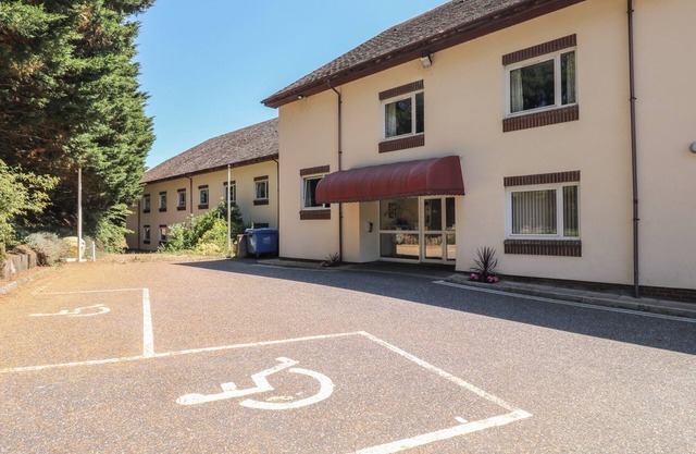TEAL, pet friendly in Kingsteignton