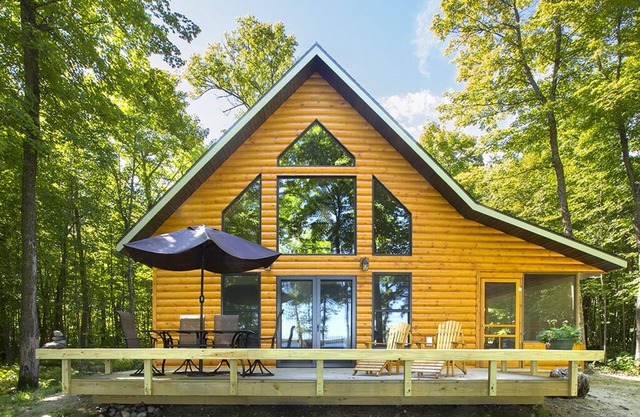 Winter Wonderland dans une cabine classique et confortable - Strawberry Lake Cabin