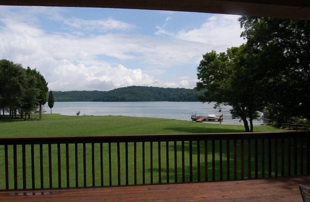 Tellico Village, au sud-ouest de Knoxville, Lakefront Community