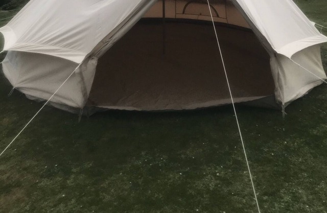 Tente-Espace sanitaire-Vue sur Mer de côté-4m Bell Tent