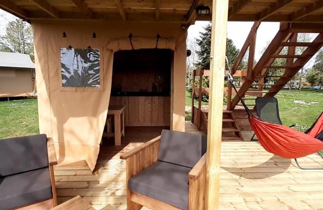 Tente Cabane du Camping Hautoreille