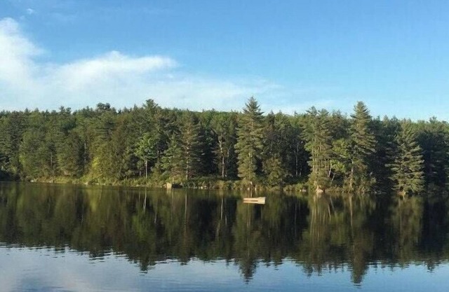 Tentrr Signature Site - Bagley Pond Waterside