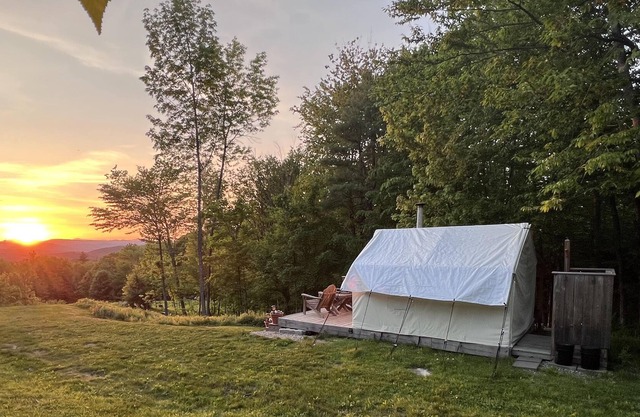 Tentrr - Moose Trail Farm Campsite