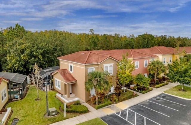 Terra verde resort 4brs / 3bth cozy Townhome