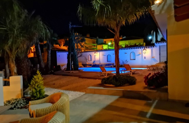 Terrera Roberto Grande maison familliale avec piscine en région montagneuse