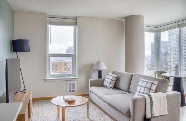 Terrific Bell Town Jr 1BR w/ Dog Park, nr Arena & Dining, by Blueground
