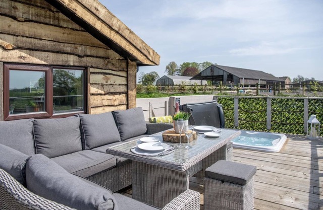 Cabane-Confort-Douche-Vue sur la campagne