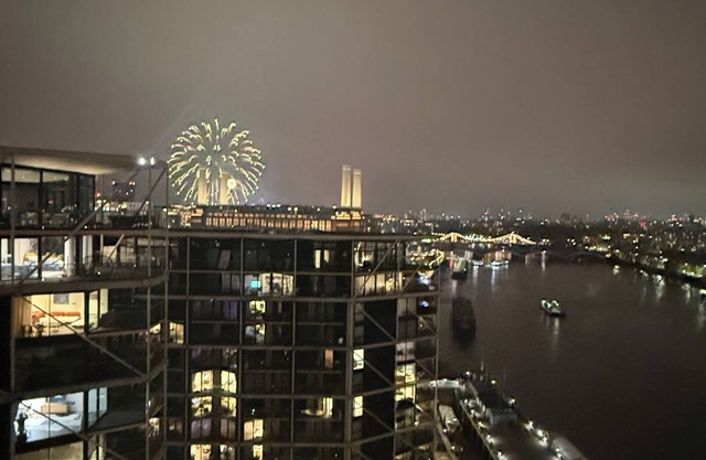 Thames Riverside luxury new Apartment Nine Elm centre London Zone 1