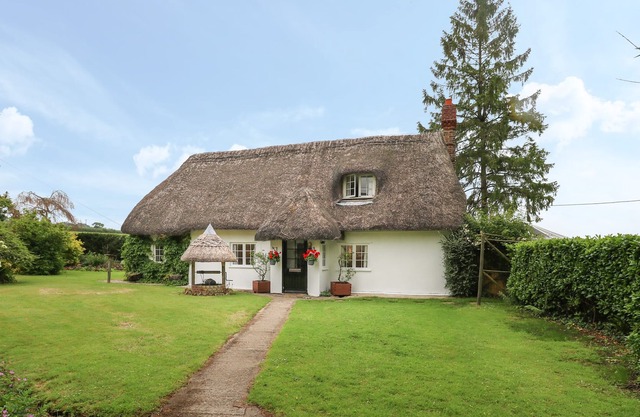 Thatch Cottage, BUCKLAND NEWTON