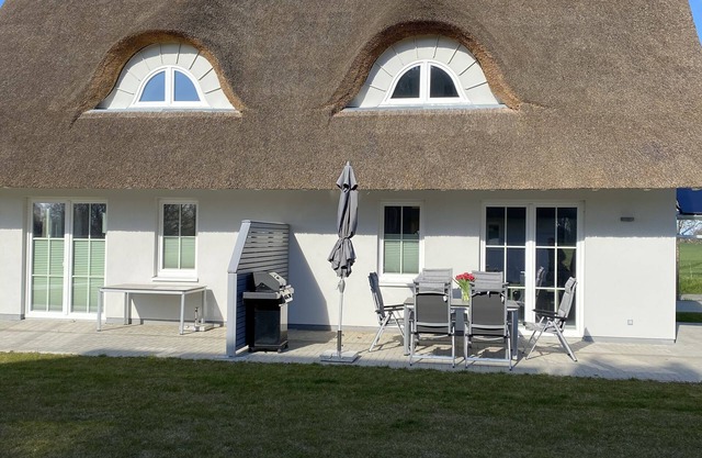 Maison au toit de chaume 1 à Pepelow am Salzhaff