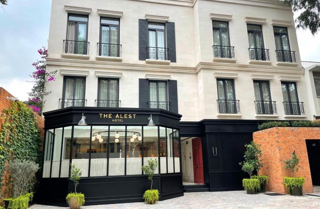 The Alest Hotel