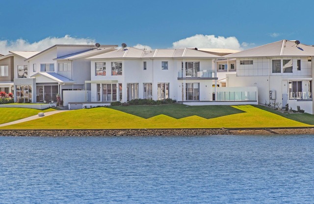 4/84 L'ancrage, Port Macquarie