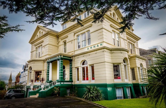 The Annan Hotel