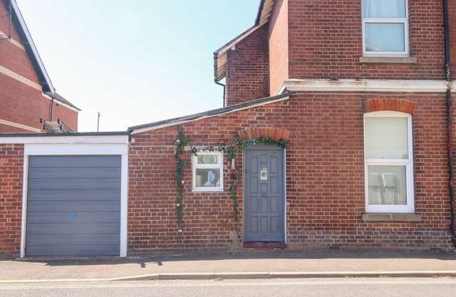 THE ANNEX, romantic in Starcross, Devon
