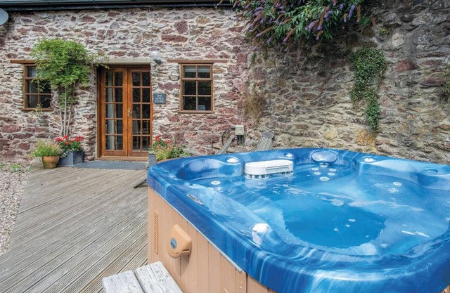 The Apple Store - 1 Bedroom Cottage - St Ishmael's