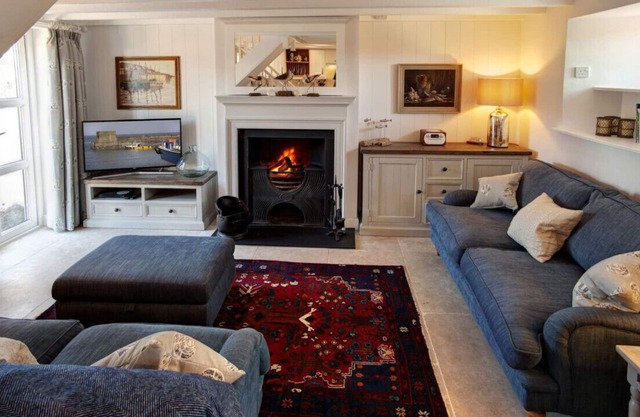 The Arch - Two Bedroom House, Sleeps 4
