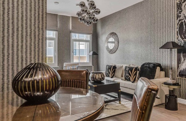 The Arden at Signature Suites