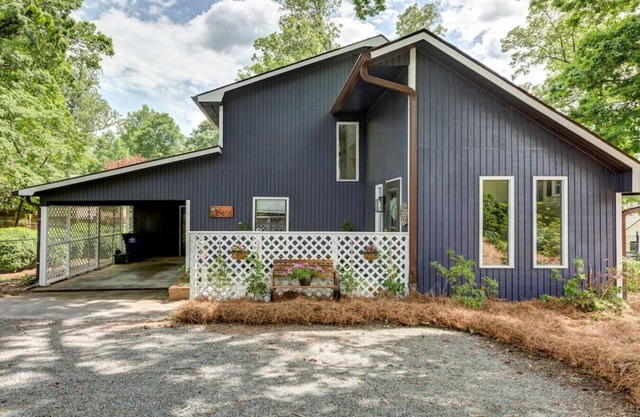 The Ardmore Chalet WS