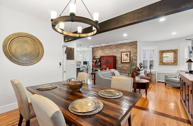 🎖The Ashmont Suite - Close to Subway + Downtown🎖