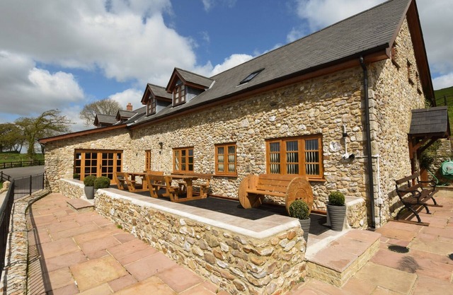 La grange, SOUTHLEIGH