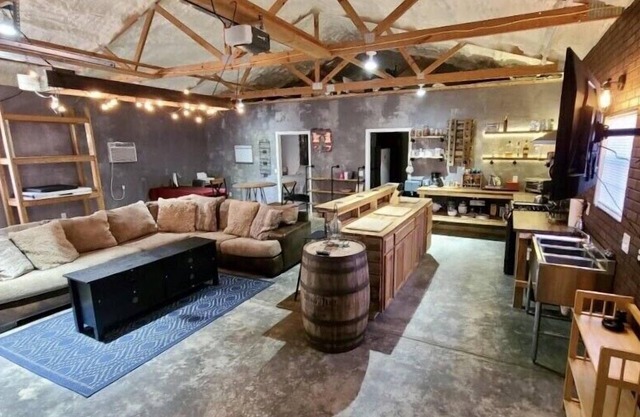 The Barndominium at Moon Valley