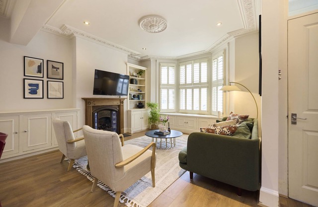 The Battersea Park Townhouse - 4 Bed Garden Retreat
